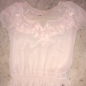 Beautiful light pink floral T-shirt